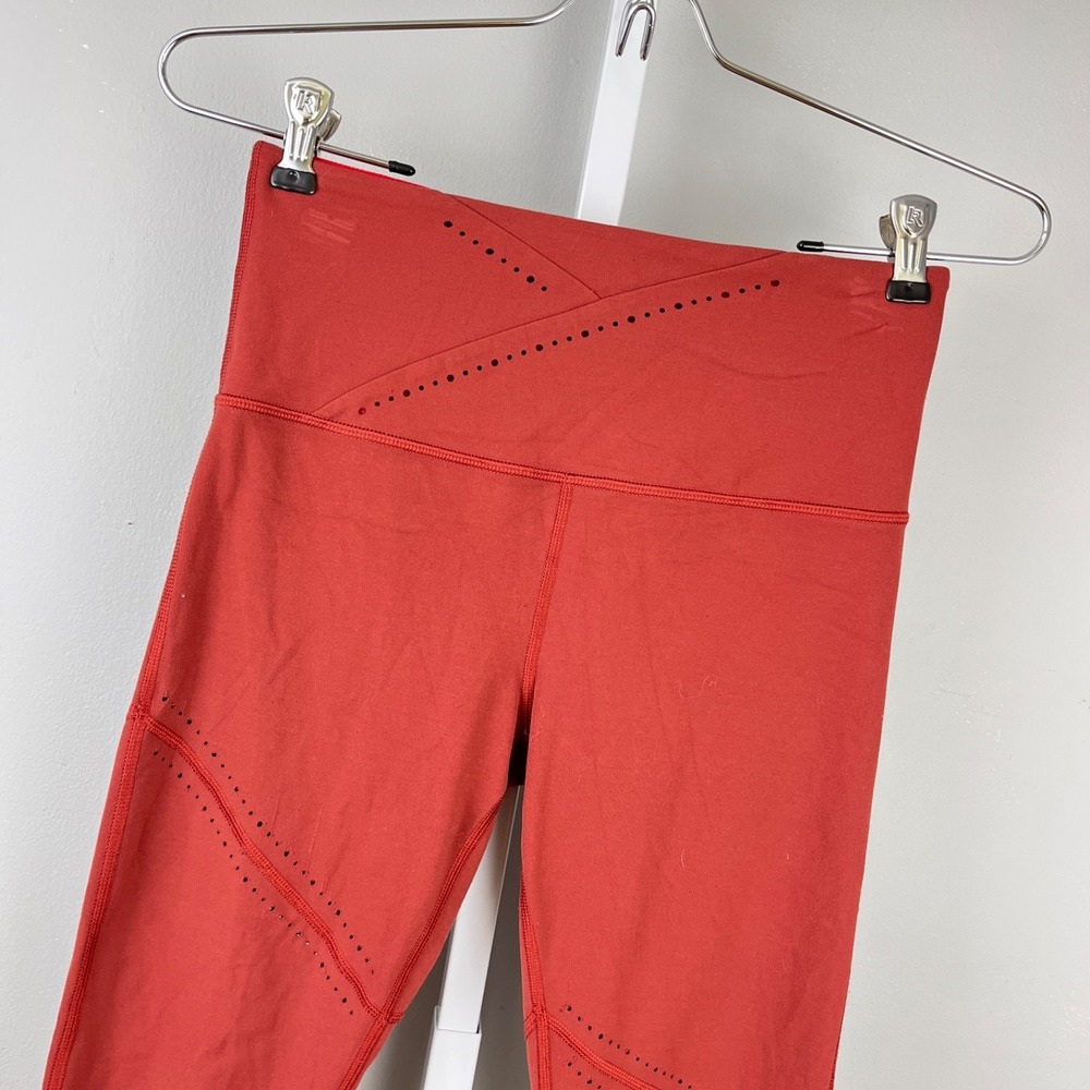 Athleta It's‎ A Wrap 7/8 Tight Womens S Dark Orange Leggings Athletic Wear